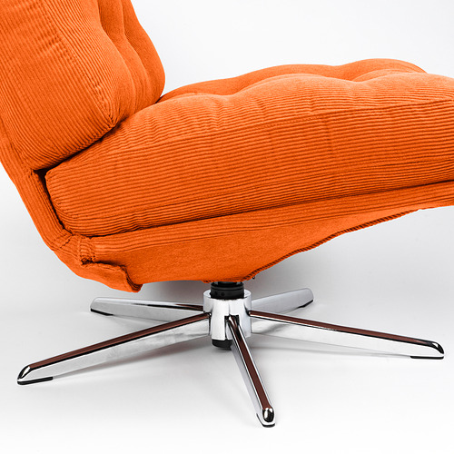 Silla giratoria de pana naranja con base cromada de cinco patas y altura regulable.