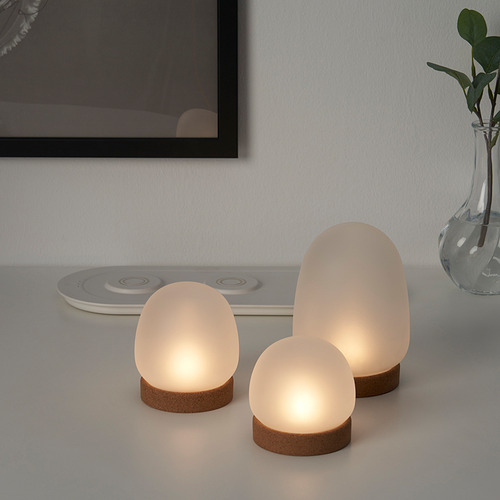 PRAKTSPIREA, set de iluminación decorativa LED. 3 de 9 abrir diálogo