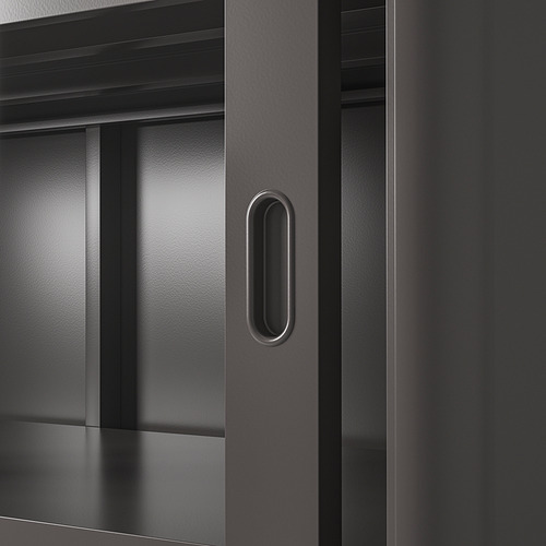 Puerta corredera del armario con tirador elegante; Diseño robusto y moderno.