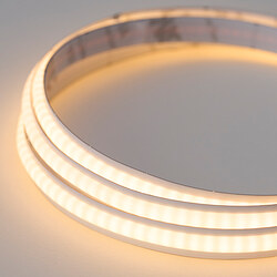 KABBLEKA tira de iluminación LED regulable con USB