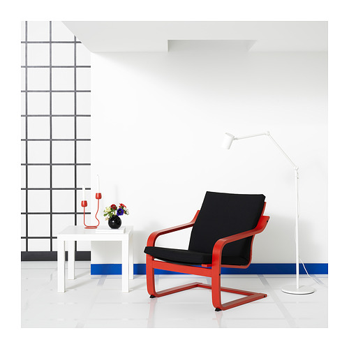 POÄNG, sillón con respaldo bajo. 2 de 7 abrir diálogo