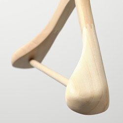 BUMERANG coat hanger
