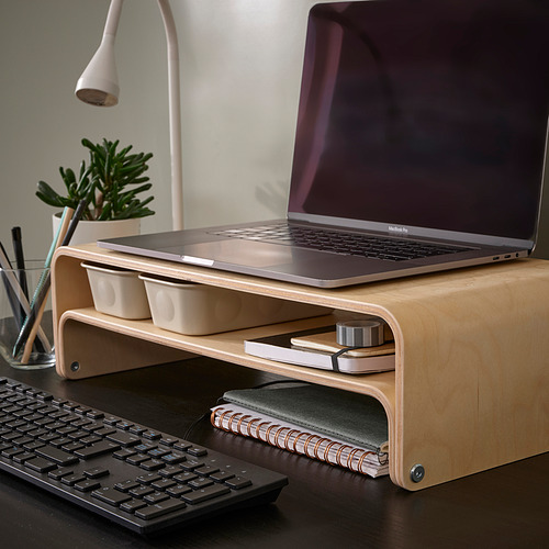 Soporte para portátil VATTENKAR con macbook, contenedores y portátil.