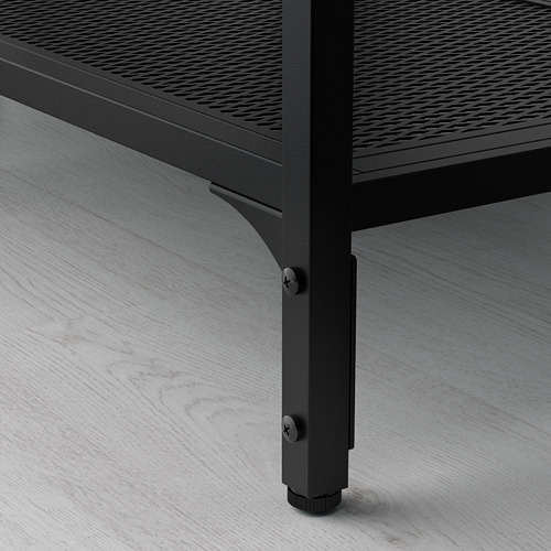 Estante de metal y madera negra con patas ajustables sobre suelo de madera.