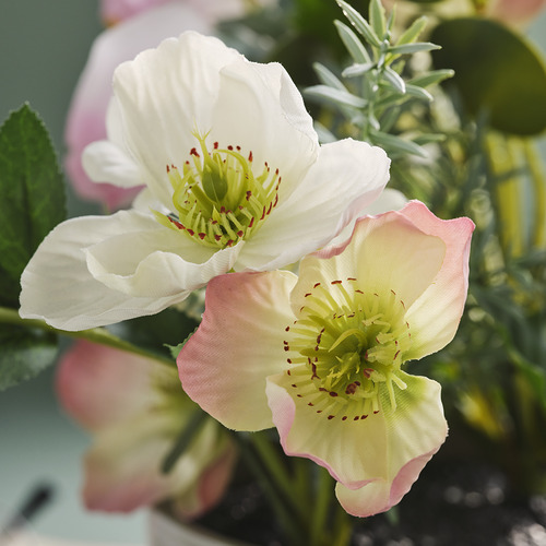 FEJKA, artificial flower arrangement. 2 of 3 open dialog