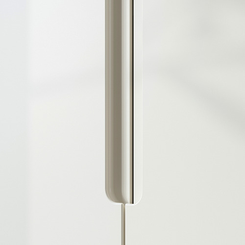 Puerta TONSTAD de color blanco roto, diseño elegante, manijas modernas, tableros de fibra y pintura, bisagra de cierre suave.