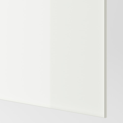 Panel de vidrio blanco nítido, elegante y moderno. La superficie reflectante aporta amplitud y luz, ideal para la decoración contemporánea.