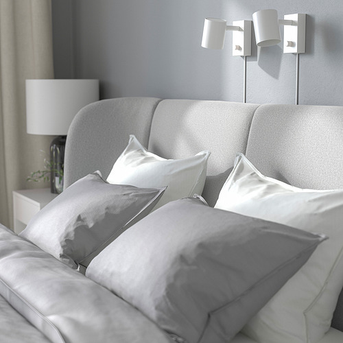 Cama moderna ajustable con cabecera y soporte de flujo de aire.
