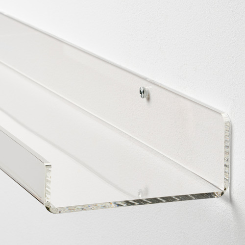 Estante de pared de acrílico transparente, montado de forma segura con tornillos visibles, que ofrece una exhibición moderna y transparente para la decoración.