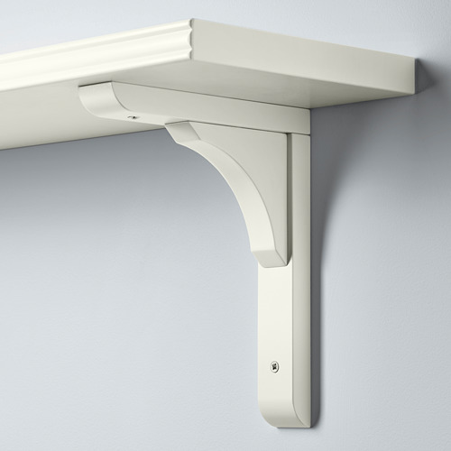 Imagine una robusta estantería de pared blanca con un soporte curvo montado en una pared.