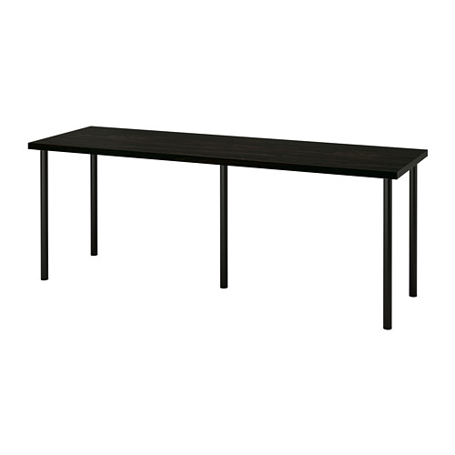 Escritorio LAGKAPTEN: rectangular, tapa y patas negras, ligero, resistente.