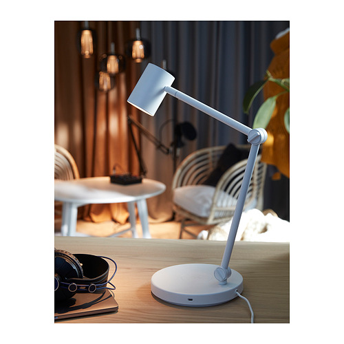 NYMÅNE, work lamp with wireless charging. 4 of 10 open dialog