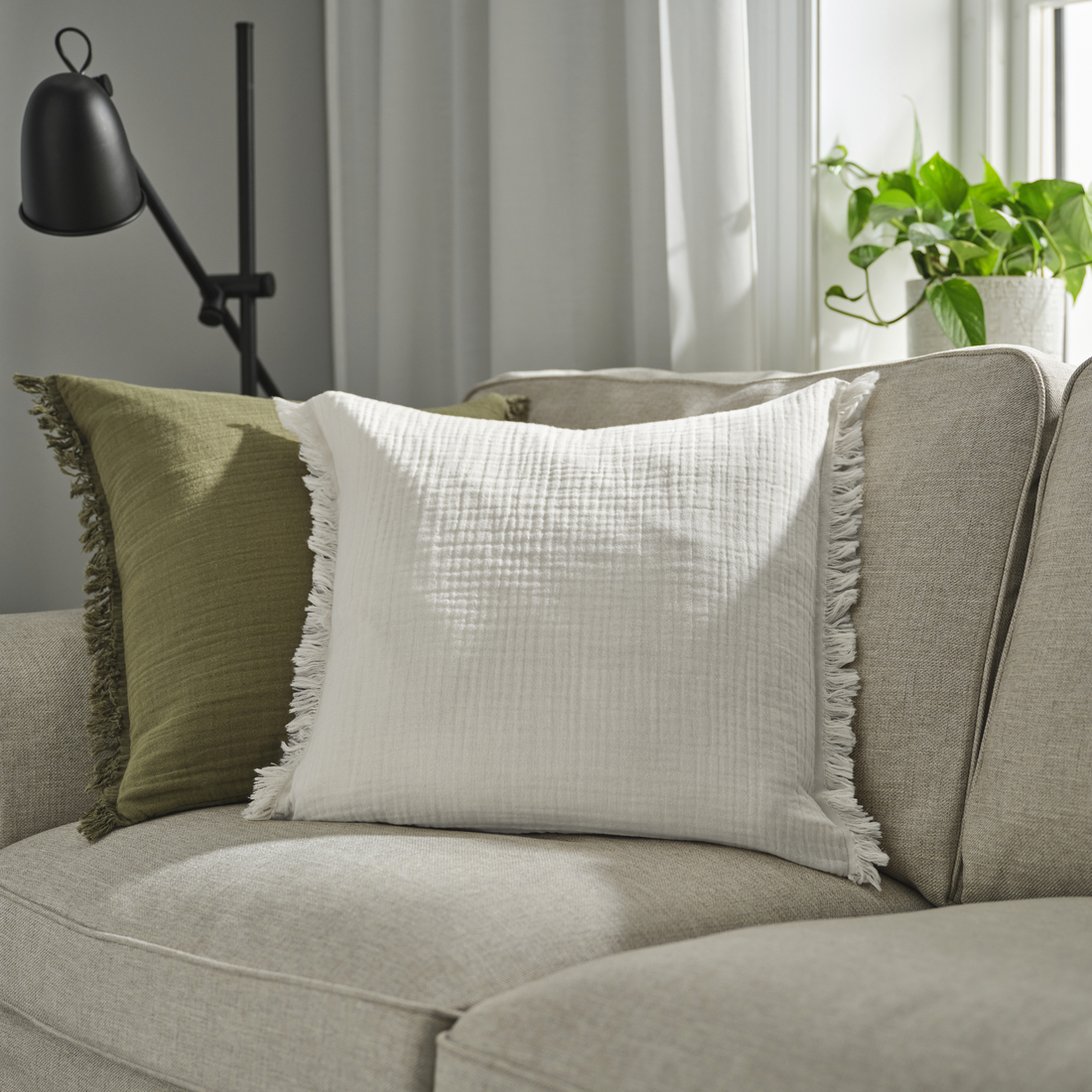 VALLKRASSING, cushion cover. 2 of 5 open dialog