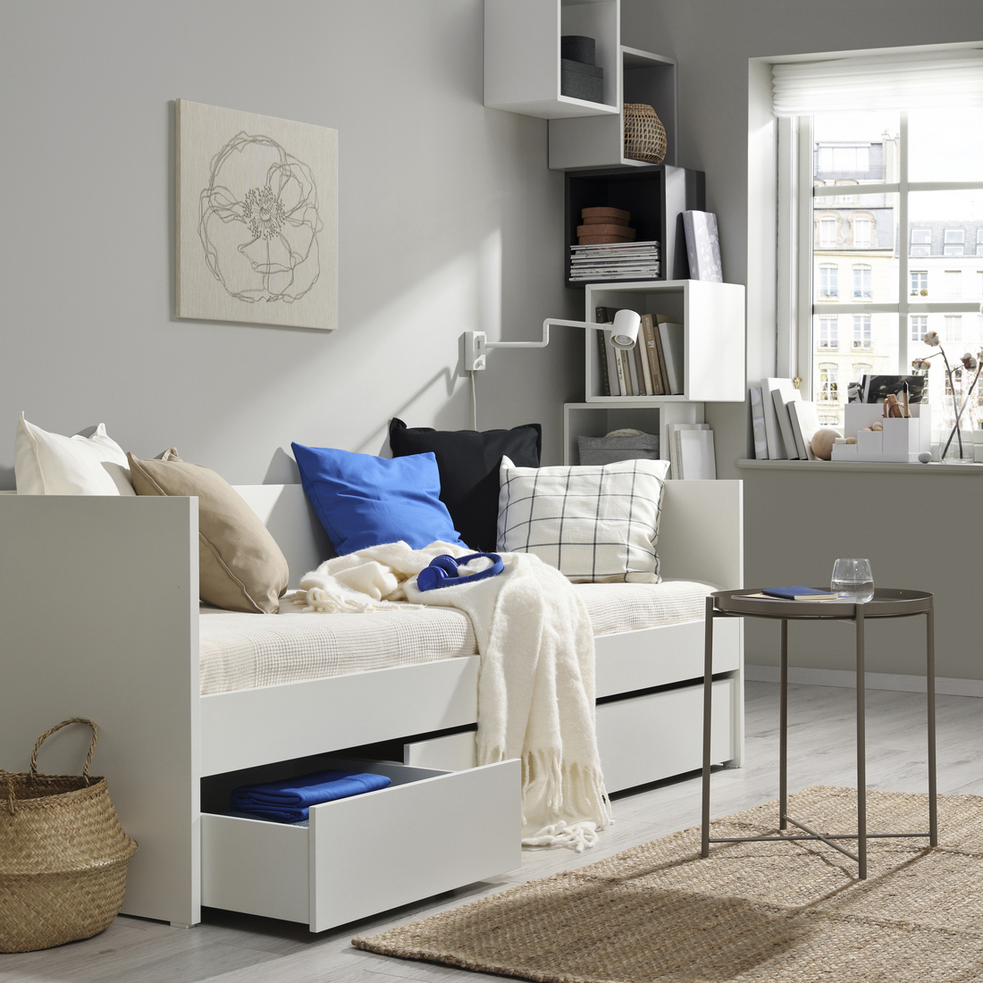 VIHALS, daybed with storage/without mattress. 3 of 11 open dialog