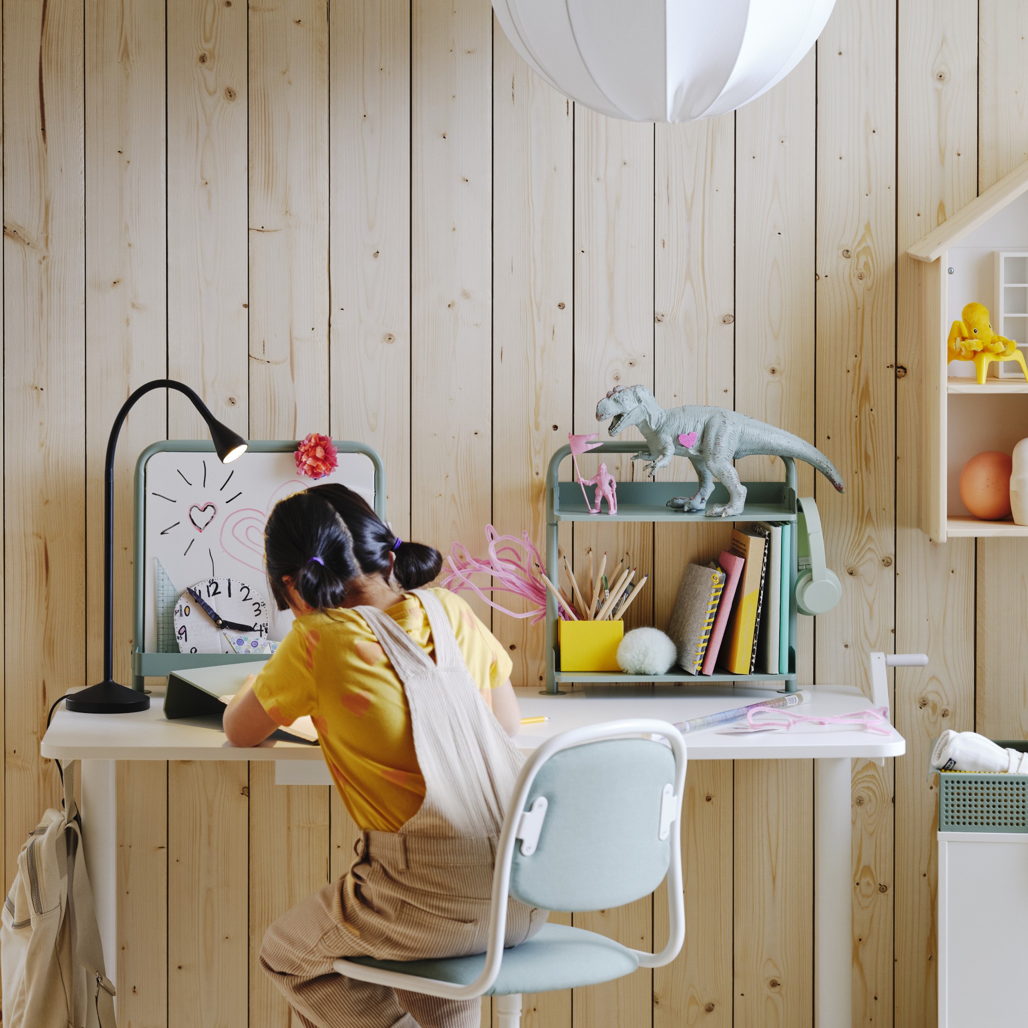 ÖRFJÄLL, silla de escritorio infantil. 3 de 6 abrir diálogo