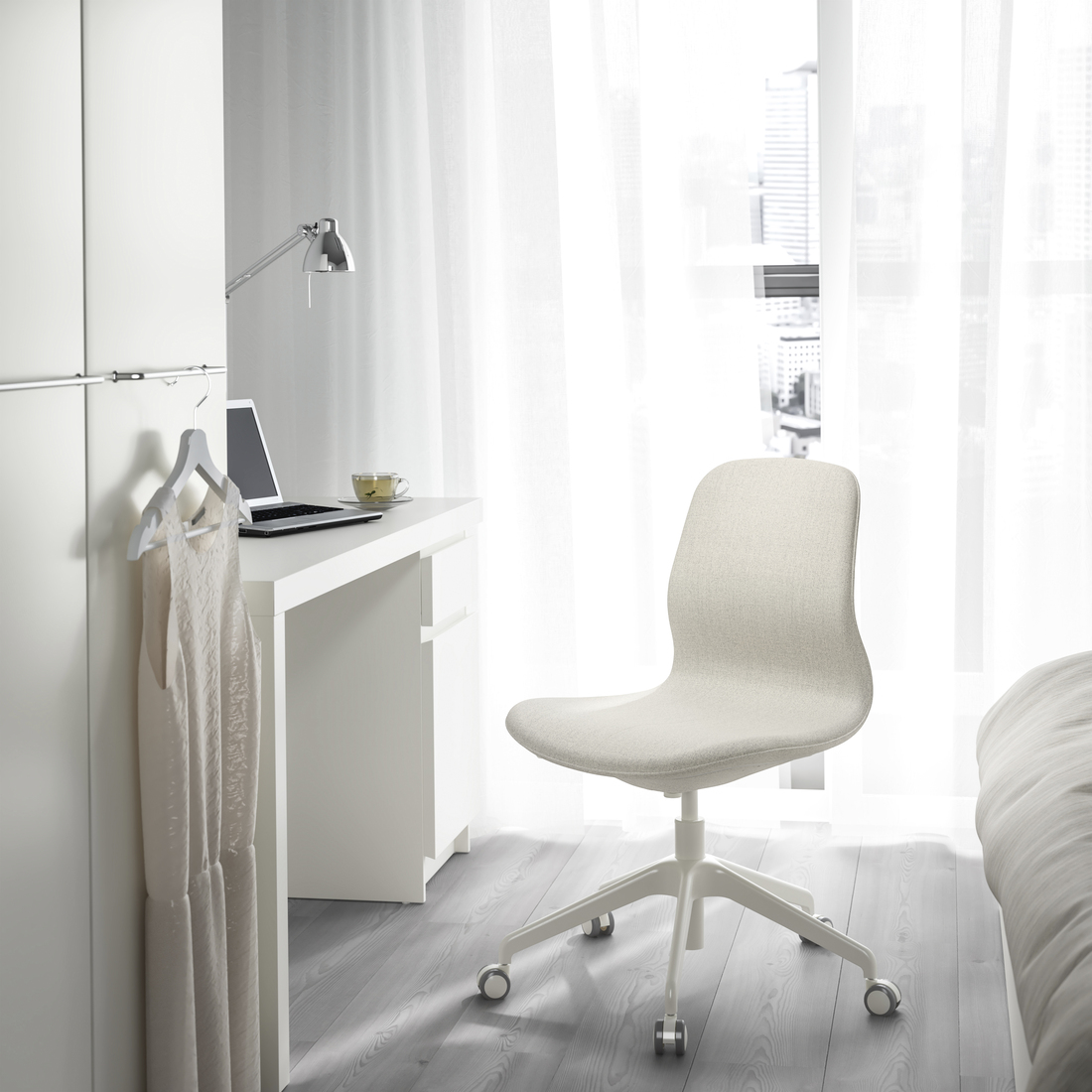 LÅNGFJÄLL, silla de confidente. 3 de 8 abrir diálogo