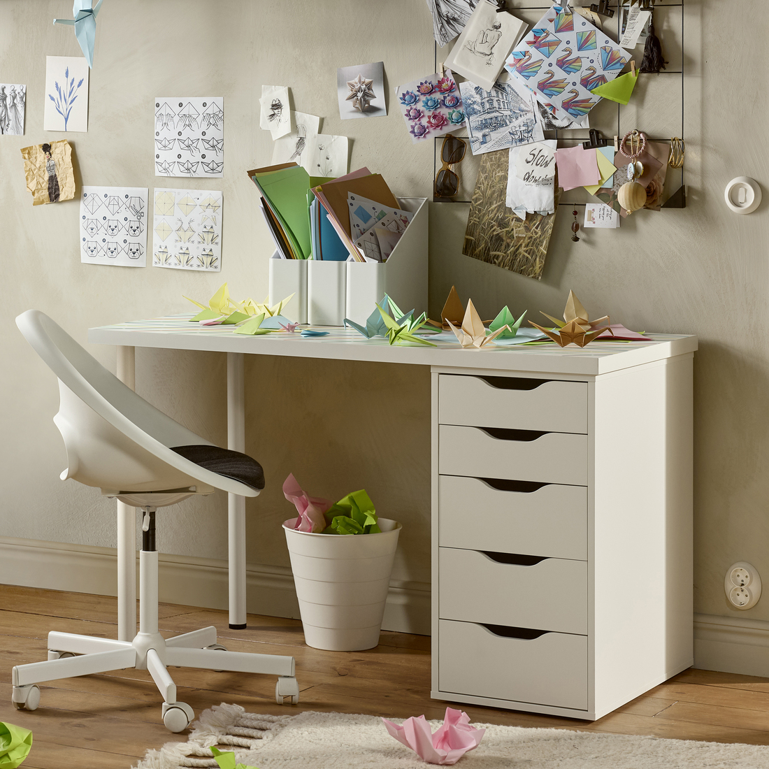 ALEX, 5-drawer filing cabinet. 3 of 8 open dialog