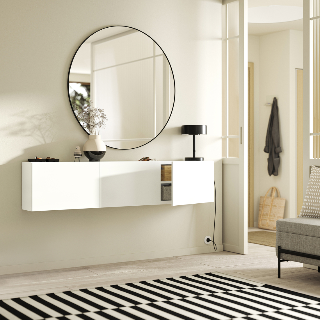 BESTÅ, aparador de pared con puertas . 2 de 3 abrir diálogo