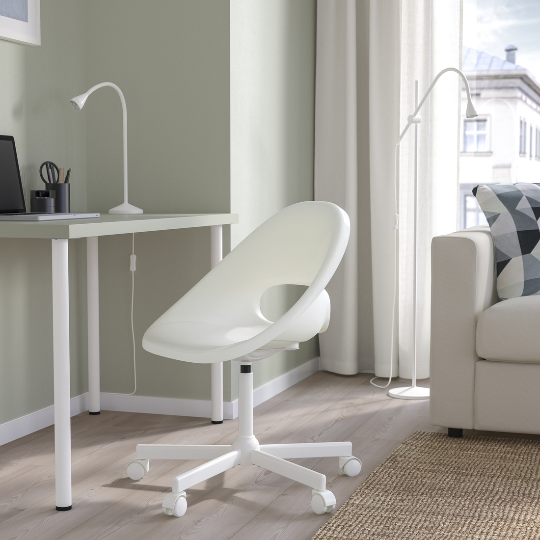 LOBERGET / MALSKÄR, silla. 2 de 7 abrir diálogo
