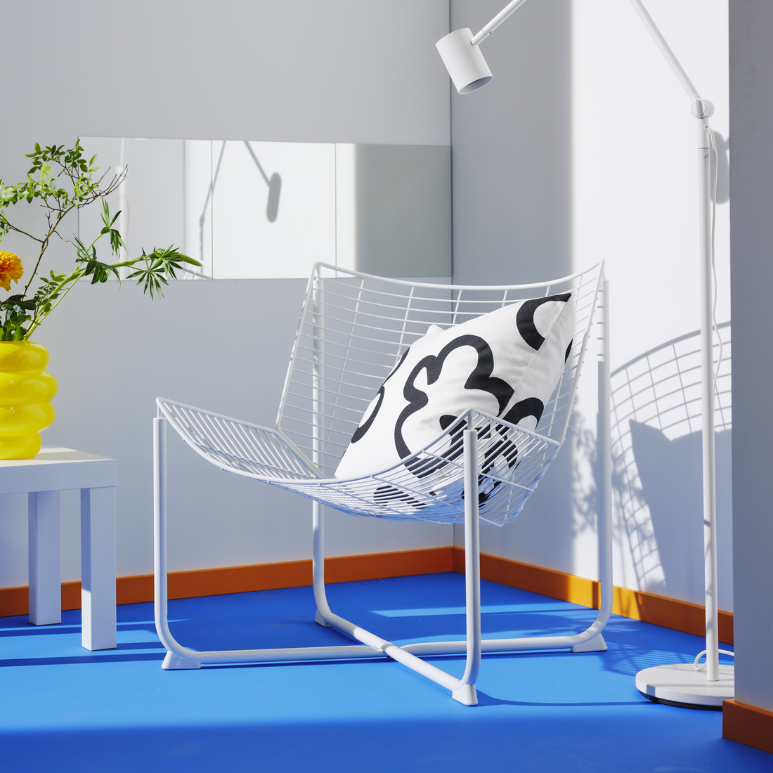 SKÅLBODA, armchair. 2 of 7 open dialog