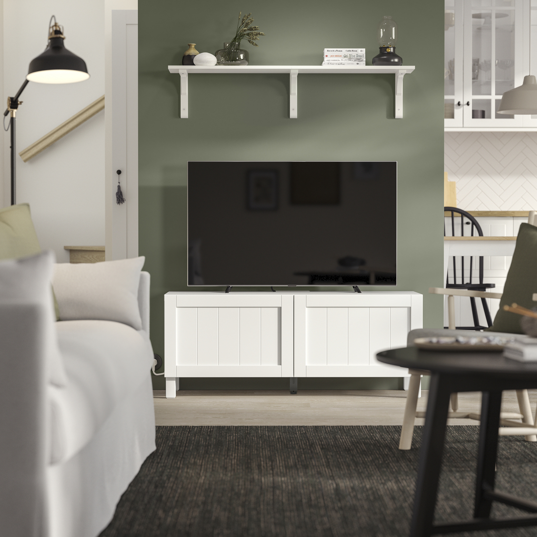 BESTÅ, mueble TV con puertas. 2 de 5 abrir diálogo