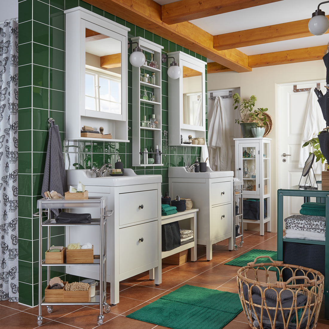HEMNES, armario con espejo, 1 puerta. 3 de 4 abrir diálogo