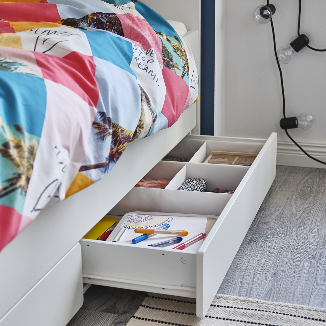 SLÄKT, cama inferior con 2 cajones. 3 de 4 abrir diálogo