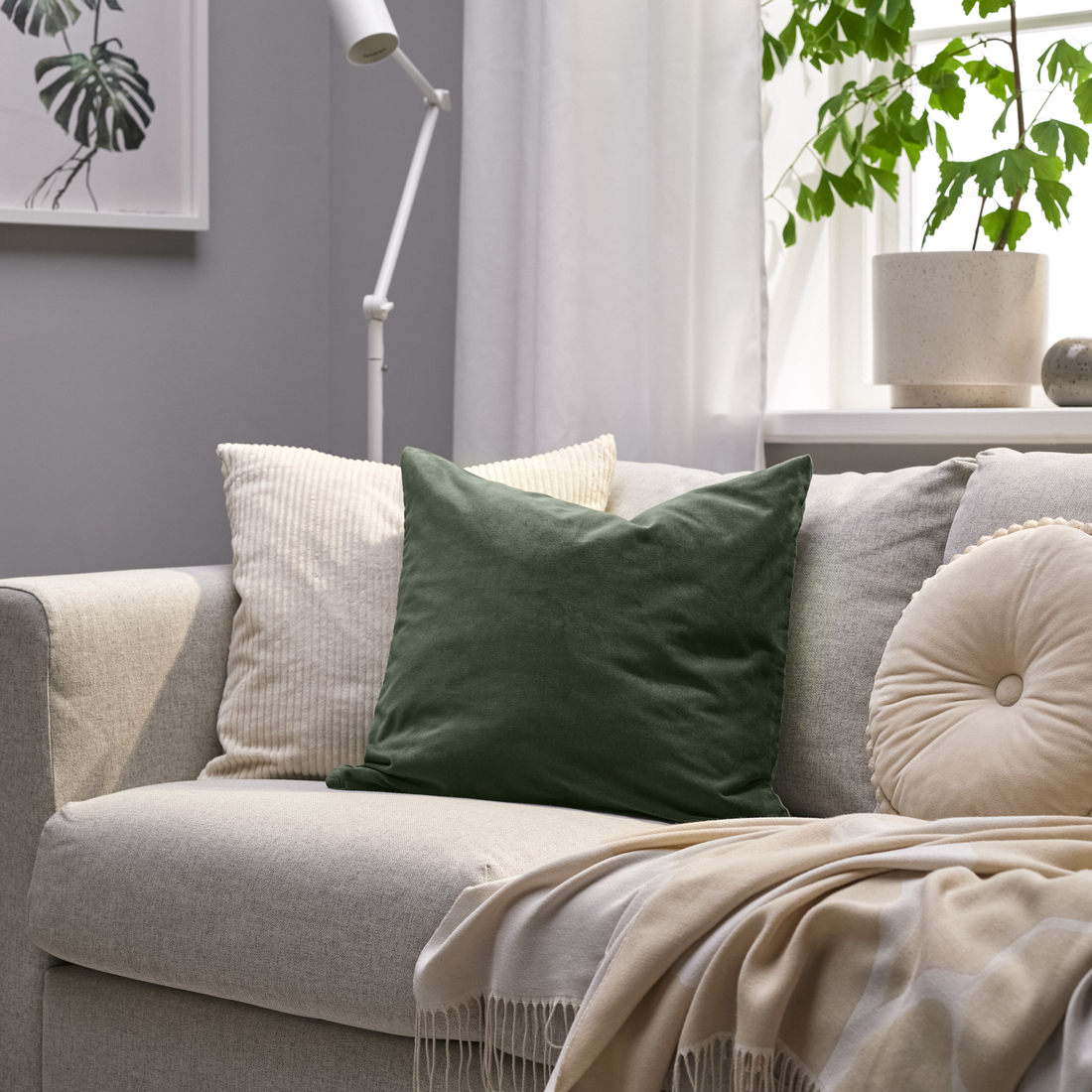 SANELA, cushion cover. 2 of 3 open dialog
