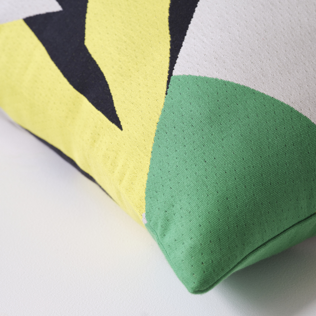 KONSTRUNDA, cushion cover. 5 of 5 open dialog