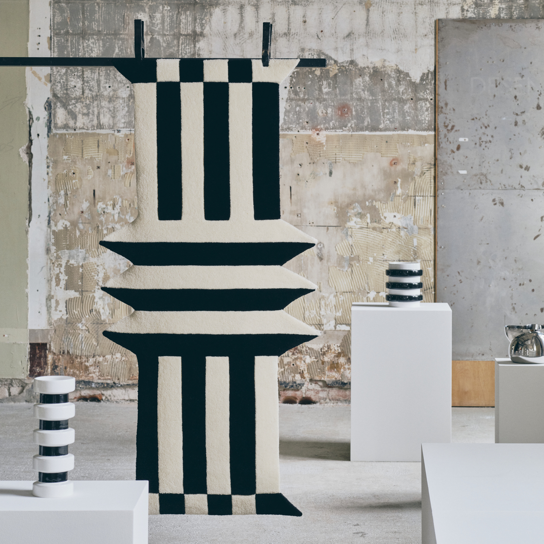 KONSTRUNDA, vase. 3 of 5 open dialog