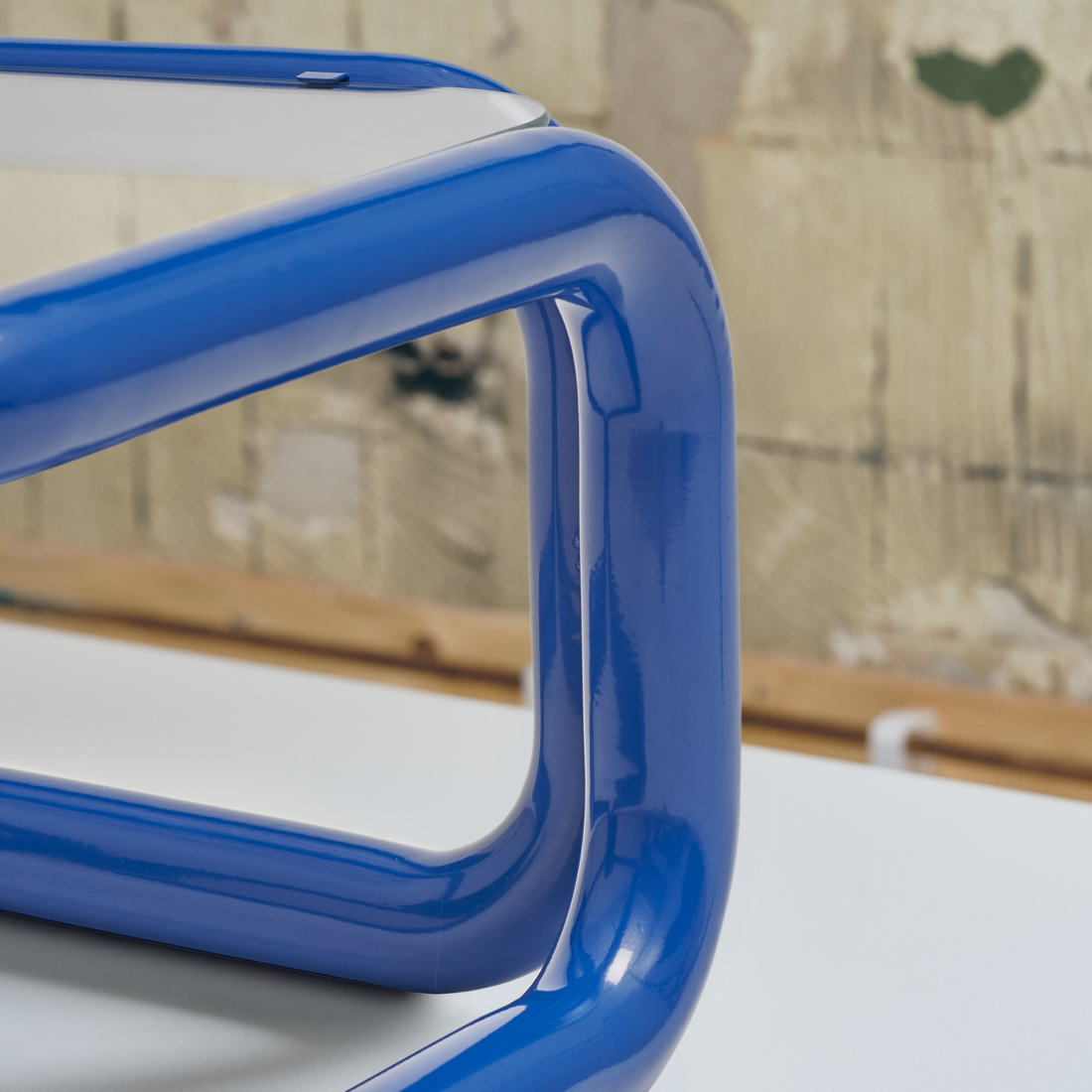 KONSTRUNDA, side table. 4 of 4 open dialog