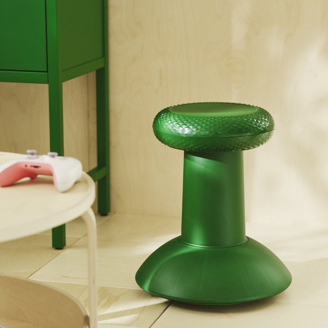 YXSTABY, Gaming thumb stick stool. 2 of 9 open dialog