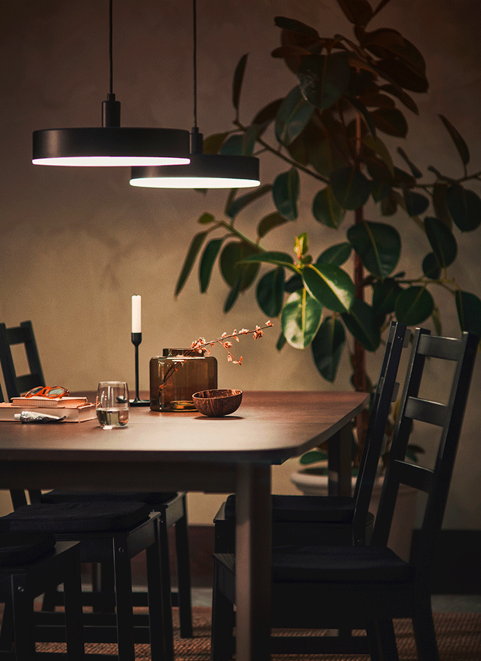 STRANDTORP Extendable table with NORDVIKEN Chair