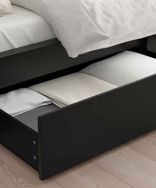 Cama MALM con cajones y juego de sábana DVALA