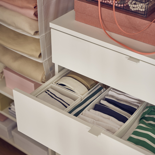 4-drawer chest