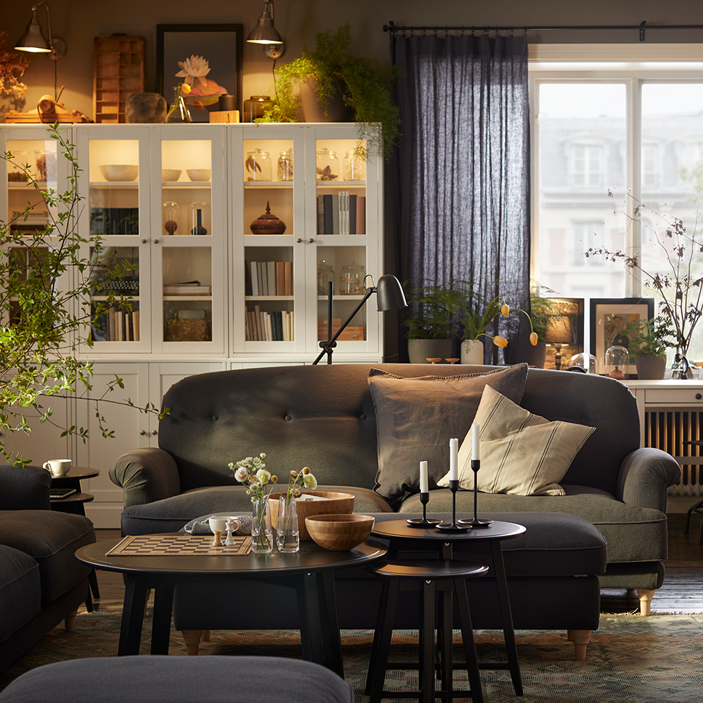 A complete living room 