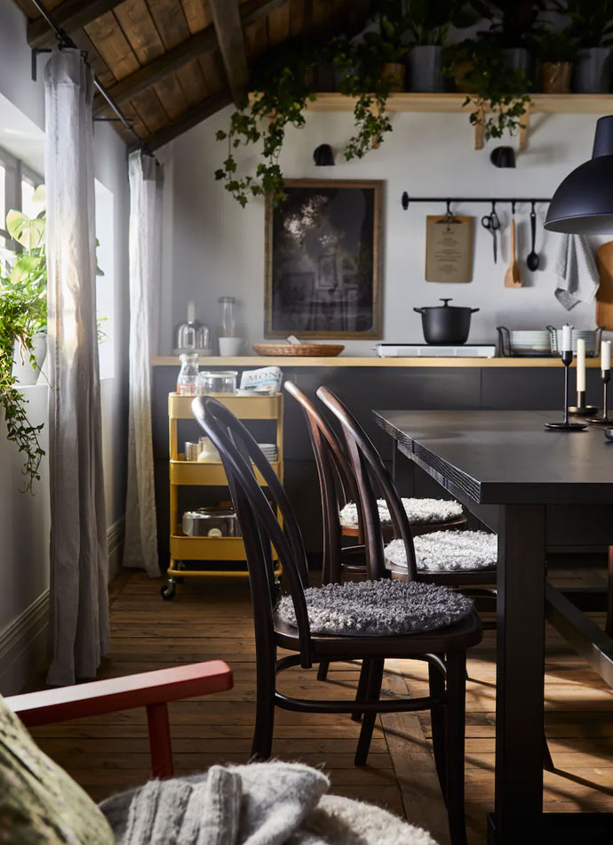 Sala y comedor con ambiente nórdico 