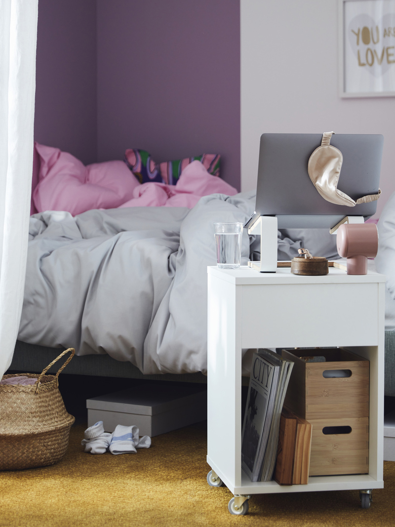 Bedroom with accessories