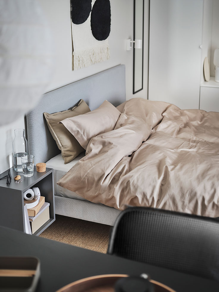 Cama tapizada completa