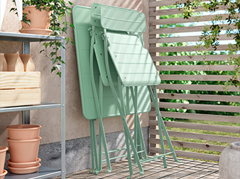 SUNDSÖ mesa plegable y 2 sillas plegables verde claro