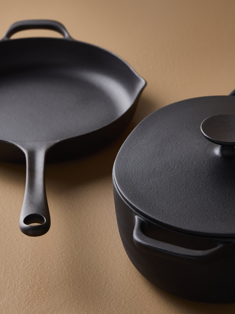Frying pan and pod