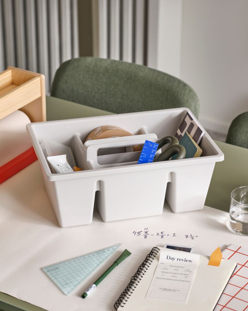 Insert with compartments, light gray
