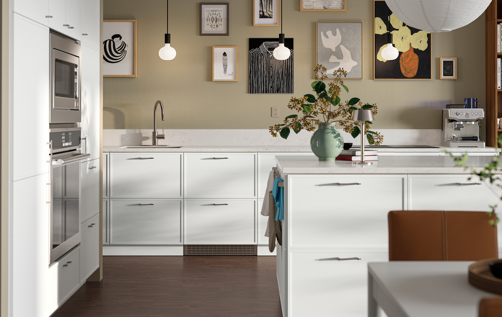 A medium-sized kitchen with a METHOD/MAXIMERAbase cabinet showing a white ASPUDDEN front drawers and doors. Also includes a light grey EKBACKEN countertop and a SALLSJÖN kitchen mixer tap.