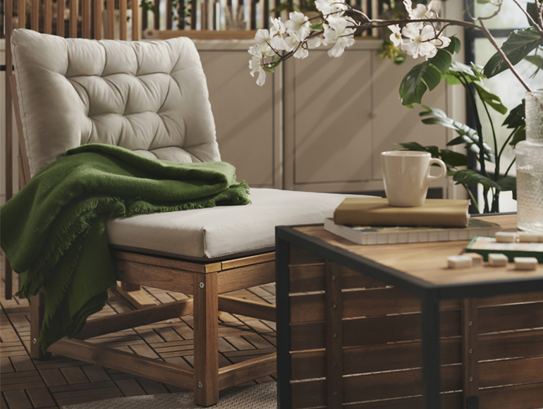Turn your balcony into a chill zone